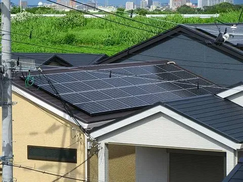 新築住宅にシャープ太陽光発電システム設置