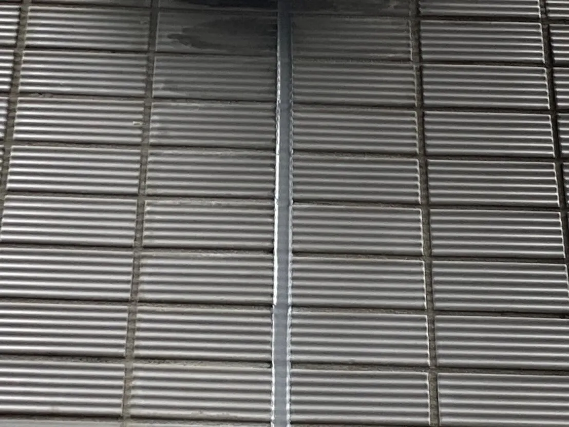 外壁タイルコーキング打ち替え