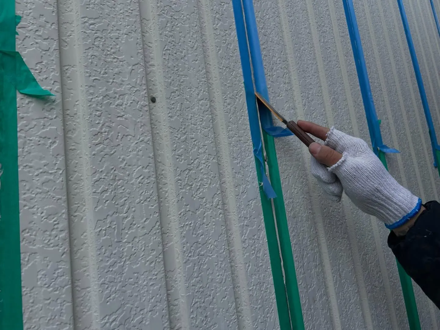 外壁隙間シーリング