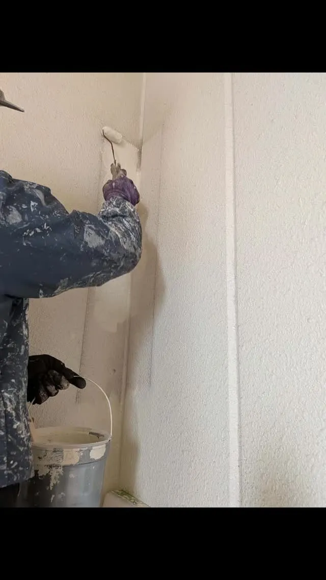 マンション外壁塗装工事。